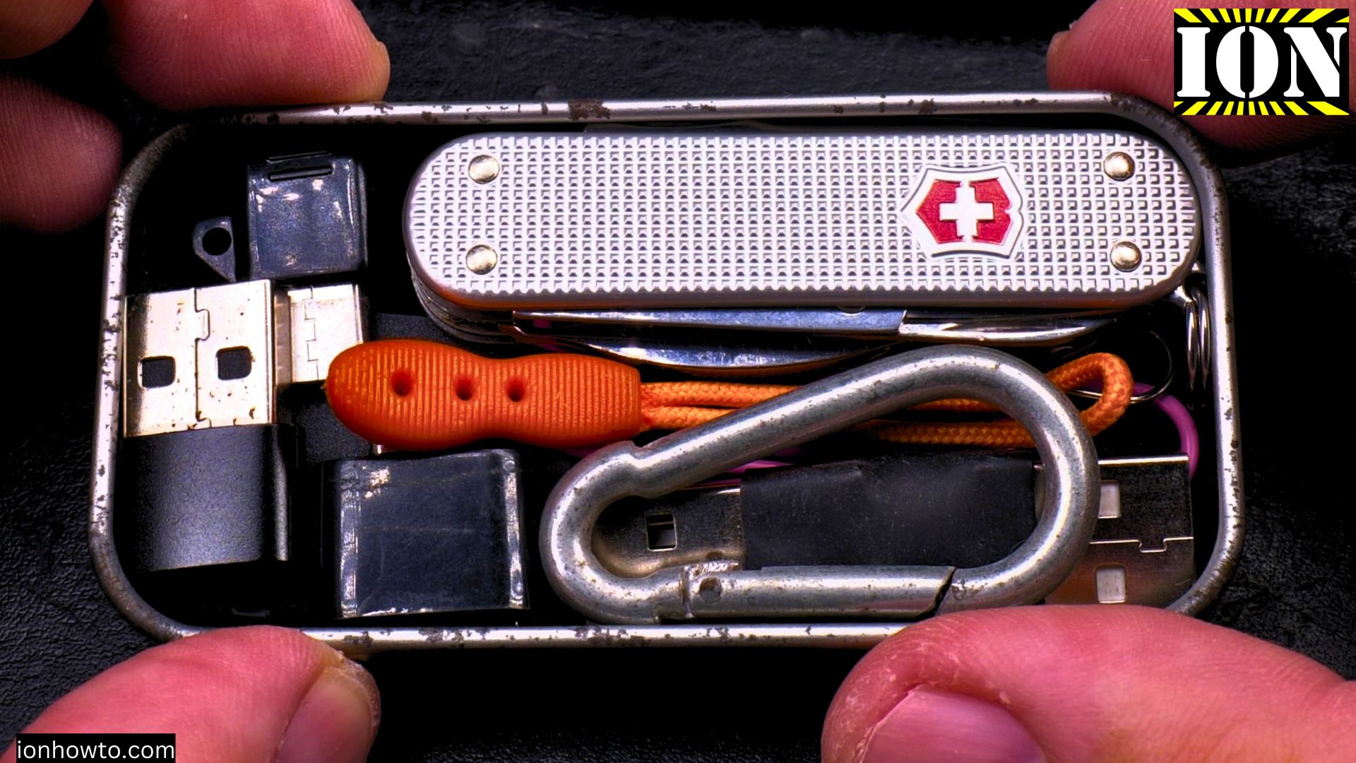 Essential Miniature EDC Tin Tech Whats Inside