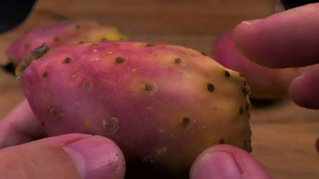 How to Clean and Eat Cactus Fruit (Prickly Pear): Easy Step-by-Step Guide
